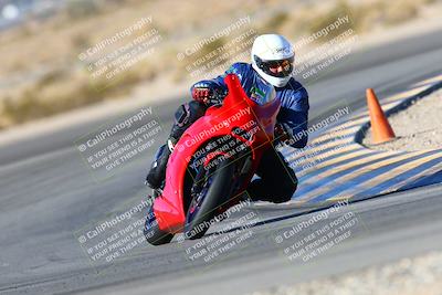 media/Jan-09-2022-SoCal Trackdays (Sun) [[2b1fec8404]]/Turn 11 (935am)/